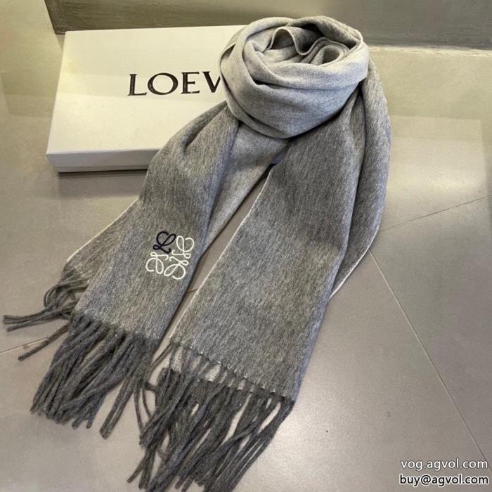 LOEWE激安 ブランド 通販こなれ感を引き立たせロゴが美しいマフラー_0_2