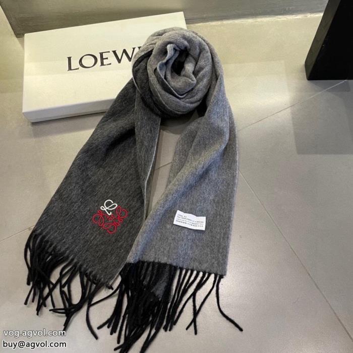 LOEWE激安 ブランド 通販こなれ感を引き立たせロゴが美しいマフラー_0_6