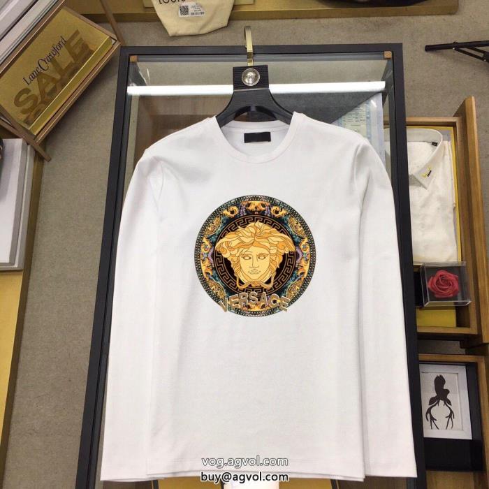 コピー ブランド 販売存在感ばっちりなアイテム定番人気商品VERSACE長袖Tシャツ_0_1