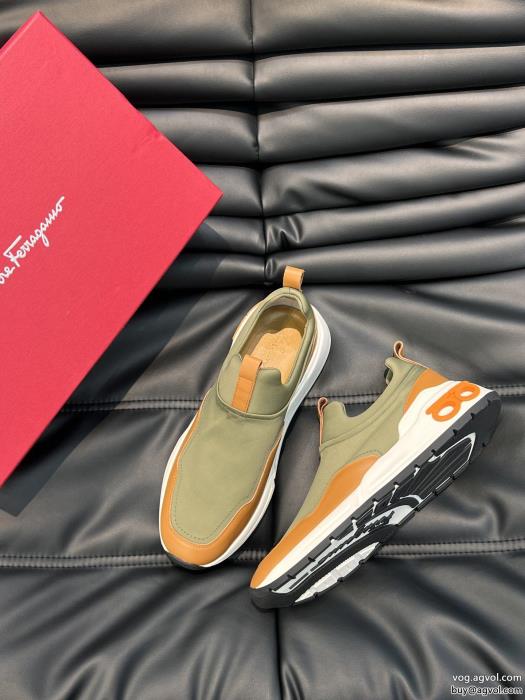 国内発セール完売間近リラックス感急上昇FERRAGAMOコピー 商品 ブランドスニーカー_0_5