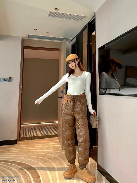 送料込み 希少品2023ファッションスラックスLOEWEブランド コピー 激安_0_2