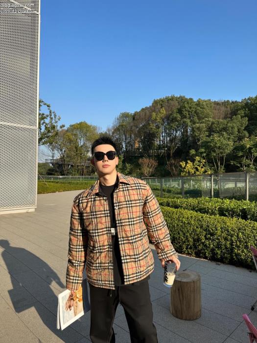 BURBERRYブランド コピー 優良綿入れの服先行入手万能アイテム_0_2