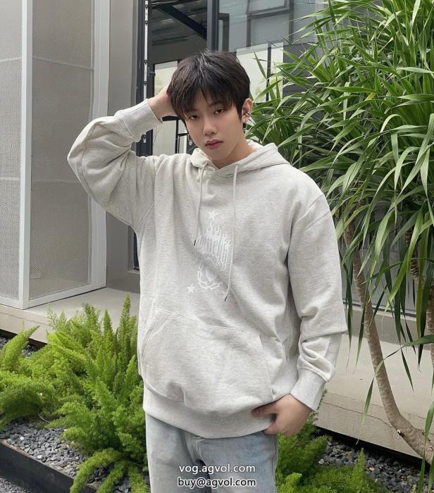 コピー ブランド 優良パーカー人気急上昇オススメのお品GIVENCHY_0_4