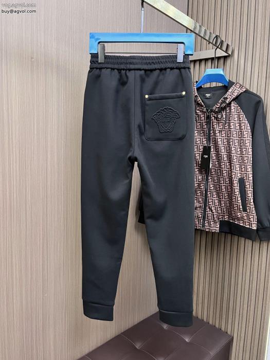 VERSACE雑誌掲載魅力的なポイントスラックスブランド コピー 販売_0_3