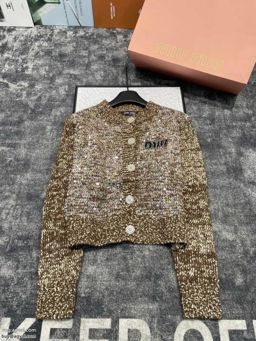 新作オシャレ大人の色気を印象にブランド 品 コピーコートMIUMIU_0_3