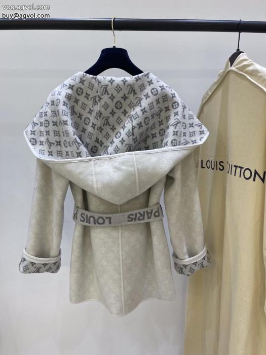 ルイ ヴィトンスーパー コピー 品大人の余裕が漂う2023季節限定コート_1_3