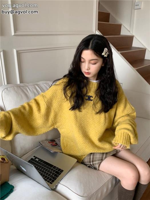 偽物 通販 CELINE雑誌も街も人気アイテム大人可愛いスタイルセーター_0_1