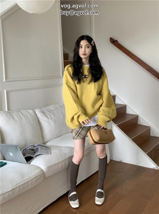 偽物 通販 CELINE雑誌も街も人気アイテム大人可愛いスタイルセーター_0_2