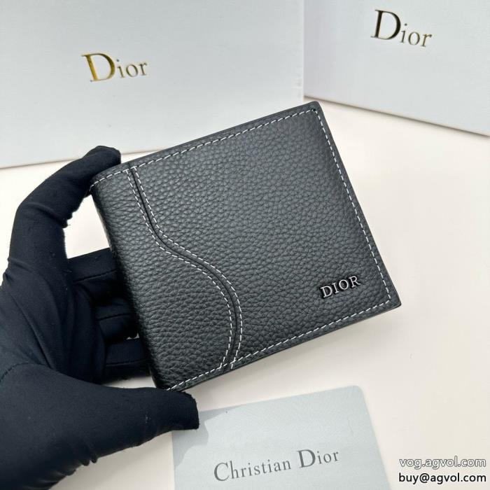 DIOR財布大人のこなれ感大人っぽいスタイルが完成ブランド 激安_0_1