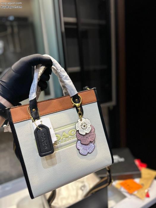 COACHバッグ今年もトレンド今年売れた人気のスタイル激安 通販 専門_0_3