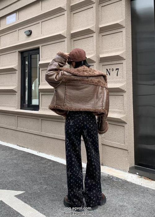 ジーンズLOUIS VUITTONスーパー コピー ブランド 通販爆発的人気おしゃれ度をUPする新着_2_2