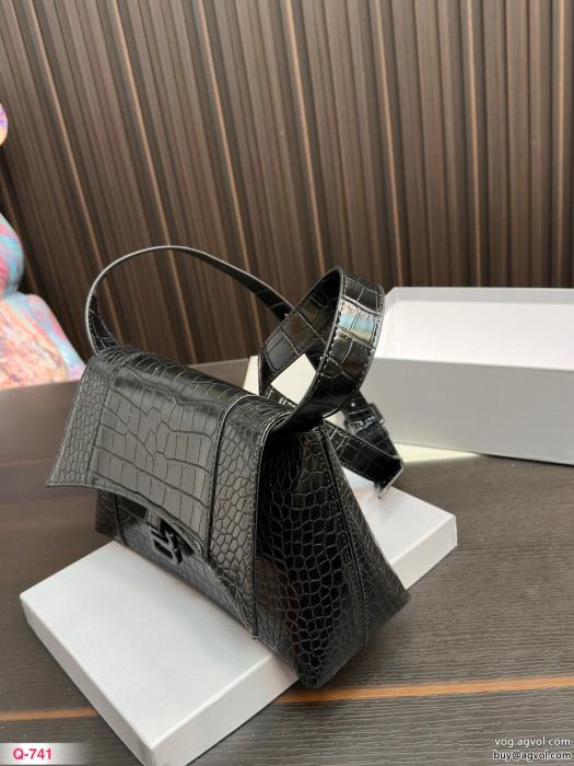 ブランド 激安balenciaga季節感もプラス2023新作きちんと感が強いバッグ_0_2
