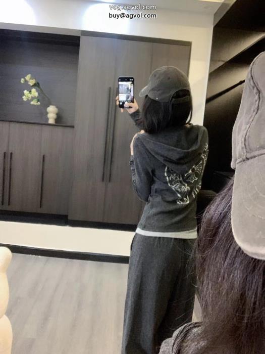 着回し力が抜群オシャレ上級者にセット偽物 ブランド ショップCHROME HEARTS_0_2