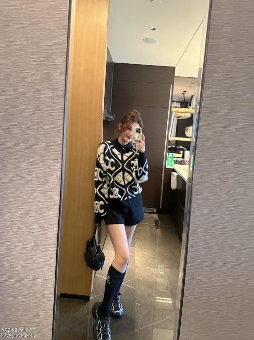 格安SALE2023季節限定コピー ブランド 通販CELINEコート_0_1