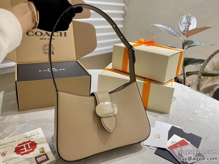 COACH2023で人気の限定新作ちょっと大人の印象ブランド 偽物 通販バッグ_0_4
