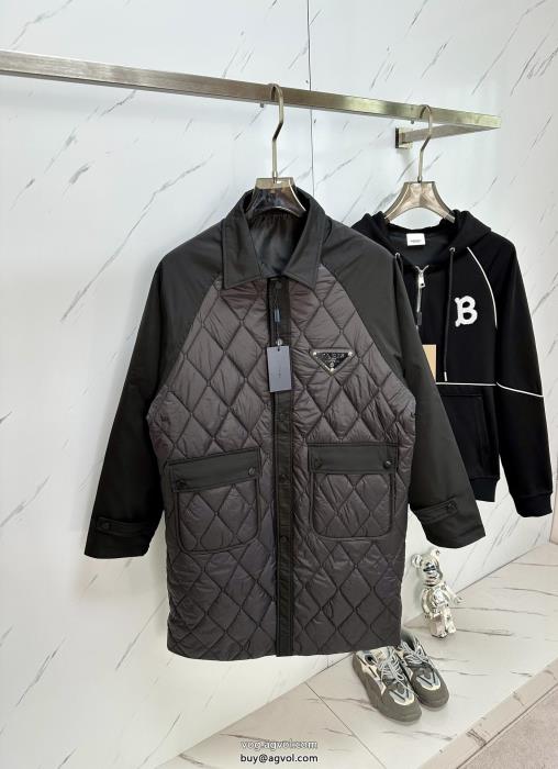 ブランド コピー 販売 通年使えるアイテム大注目　早い者勝ちPRADA綿入れの服_0_0