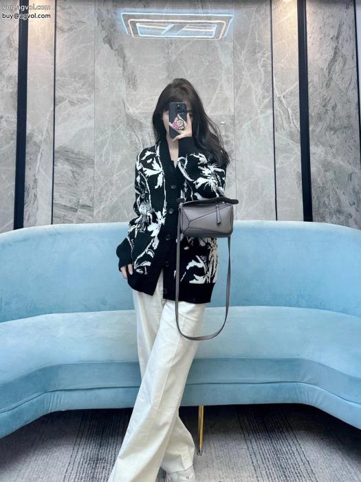 SS23極上発売大人な印象が溢れ出る偽 ブランド 販売コートLOUIS VUITTON_0_4