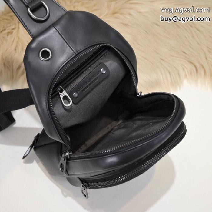 サラサラの着心地オシャレ上級者にbottega veneta偽物 通販 バッグ_0_4