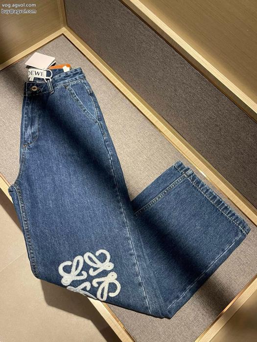 個性的な2023のコーディネート最新トレンドファッション新着ジーンズLOEWEブランド 激安_0_3