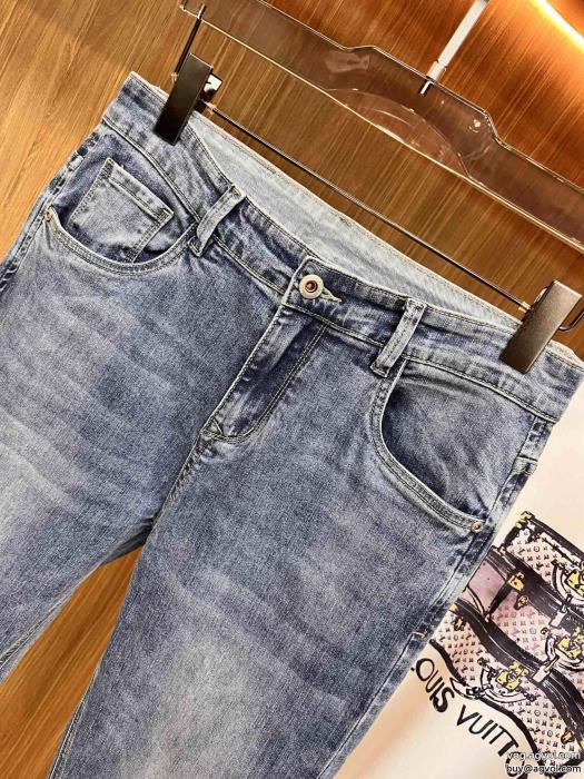 愛用者がとっても多い格好良い偽物 ブランド ショップクロムハーツジーンズ_0_1