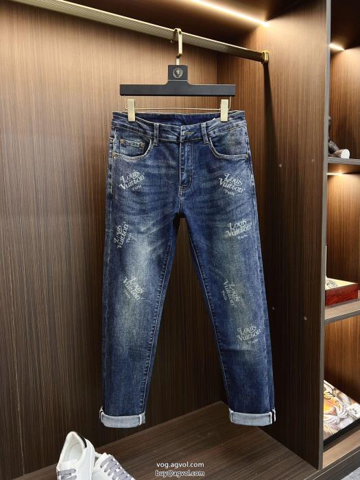 ジーンズコピー 商品 販売数量限定大人の雰囲気たっぷりLOUIS VUITTON_0_2