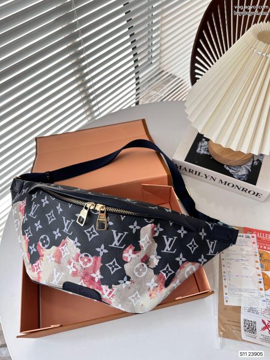 コピー ブランド 販売今季はトップスにおすすめ安定感がありバッグLOUIS VUITTON_0_1