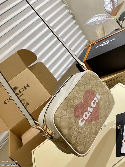 コーチスーパー コピー 通販バッグ人気急上昇中23SS海外直営_0_3