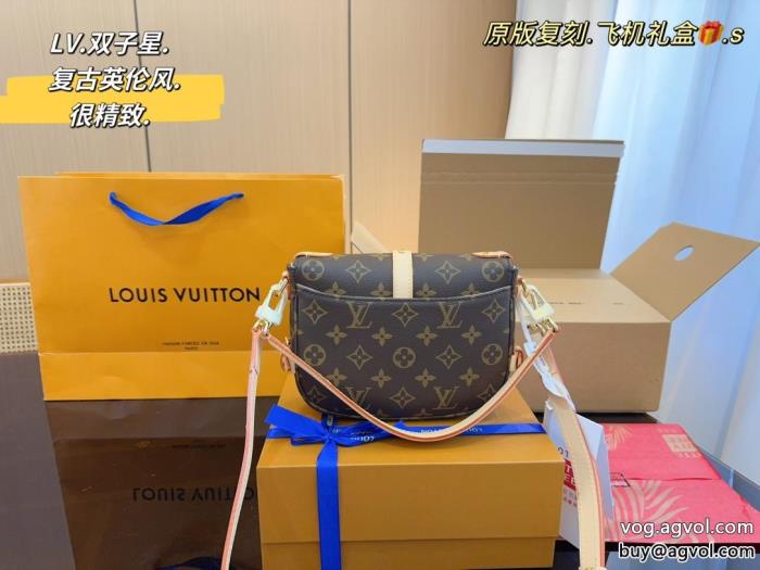 今年らしく魅力的アップ季節感をプラス人気商品LOUIS VUITTONバッグブランド コピー 通販_0_3