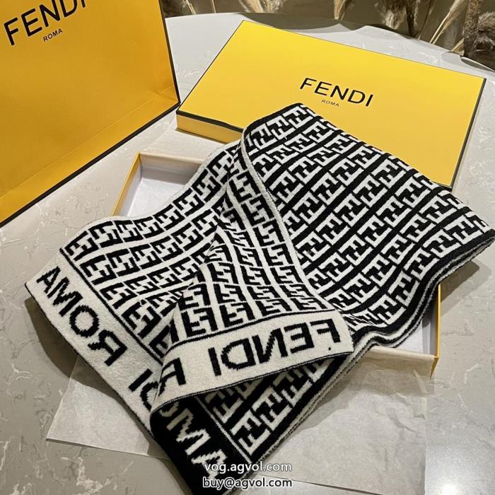 FENDIマフラーカジュアルなのに高感度が高く柔らかな着心地ブランド 偽物 通販_0_1