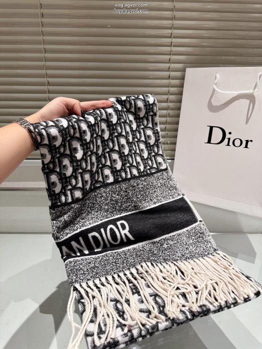 DIORマフラーコピー 商品 ブランドお洒落上級者完売間近_0_4