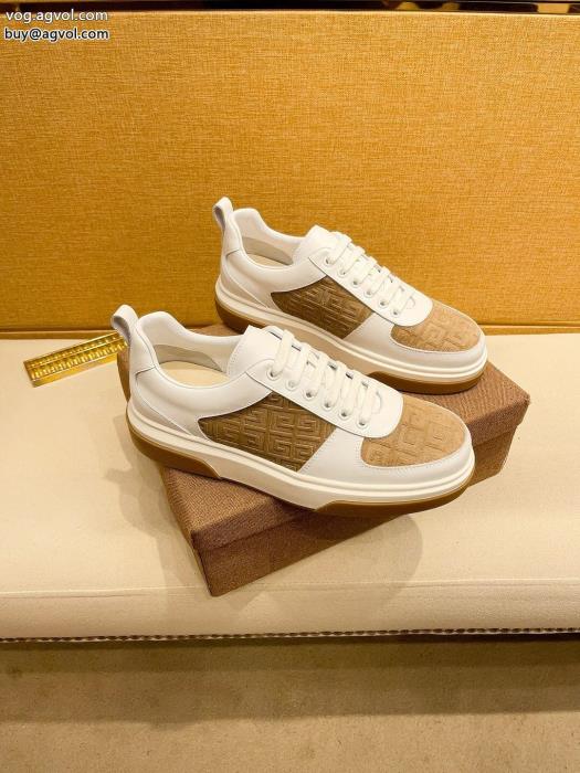 VERSACE夏のコーデにぴったり抜群の人気を集めコピー ブランド 通販スニーカー_0_3