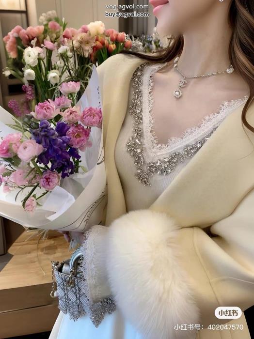 軽やかな素材感大絶賛セーターMIUMIUスーパー コピー ブランド_0_3