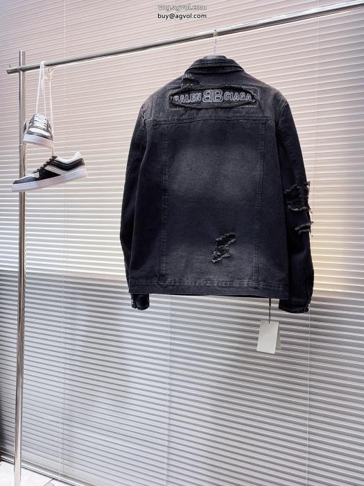 balenciagaコート海外セレブが注目アイテムファッション感満々ブランド アクセサリー 激安_0_2