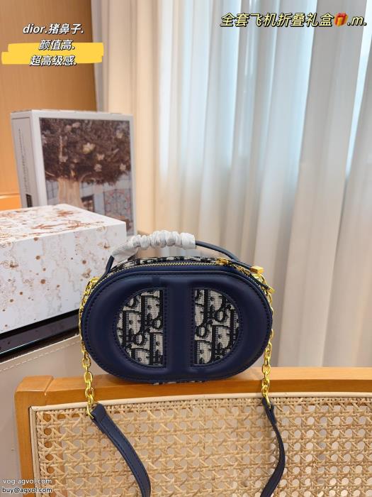 DIORカメラバッグ今季はトップスにおすすめ著名人愛用ブランド コピー 専門_0_2