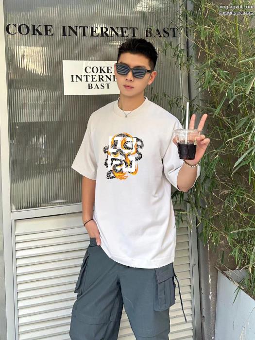 おしゃれ感度UP！話題沸騰GIVENCHYブランド レプリカ半袖Tシャツ_0_1