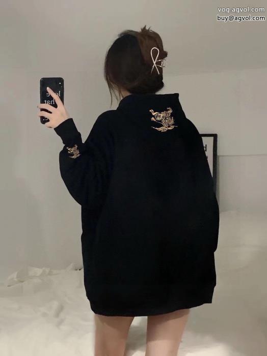 2024季節限定軽やかな素材感パーカーBURBERRYブランド 品 コピー_0_1