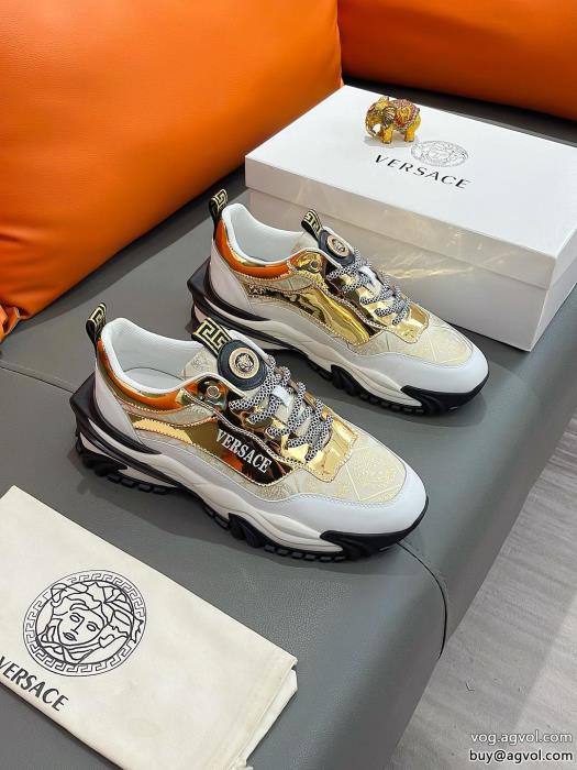 偽 ブランドスニーカー大人の色気を印象に元気な印象にVERSACE_0_2