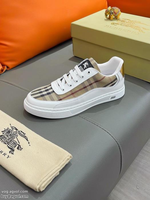 コピー 商品 販売魅力的な価格夏大人気のアイテムBURBERRYスニーカー_0_2