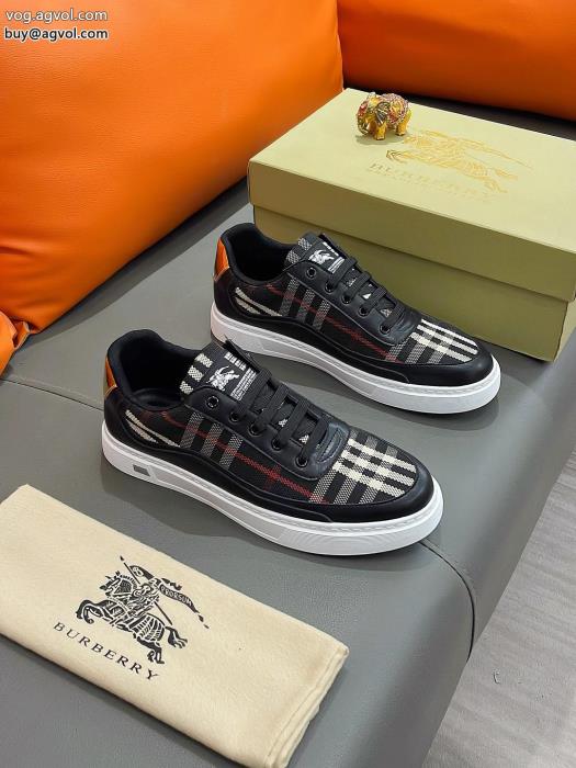 コピー 商品 販売魅力的な価格夏大人気のアイテムBURBERRYスニーカー_0_4