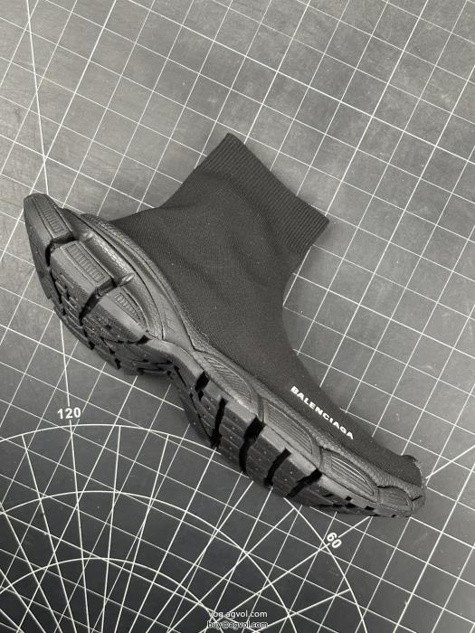 balenciagaコピー 商品 販売柔らかい色調早期完売スニーカー_0_0