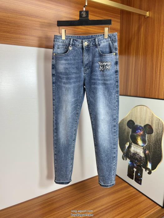 VERSACE偽 ブランド ジーンズ品のよさを感じさ透け感新作がイチ推し_0_0