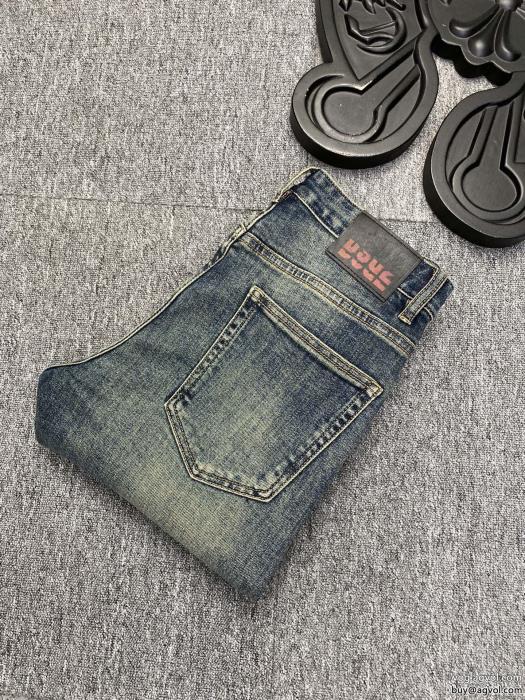 ジーンズ今季大人気のデザイン岩ちゃん愛用DSQUARED2スーパー コピー 通販 優良_0_1