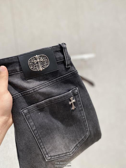 偽物 ブランドジーンズ最大の魅力上品で優しい雰囲気にCHROME HEARTS_0_2