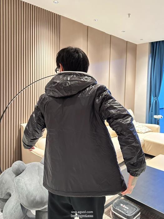 最新で完売確実数量限定綿入れの服スーパー コピー 通販 優良MONCLER_0_0