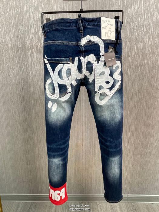 DSQUARED2オシャレ上級者に魅力的なポイントジーンズブランド フェイク_0_1