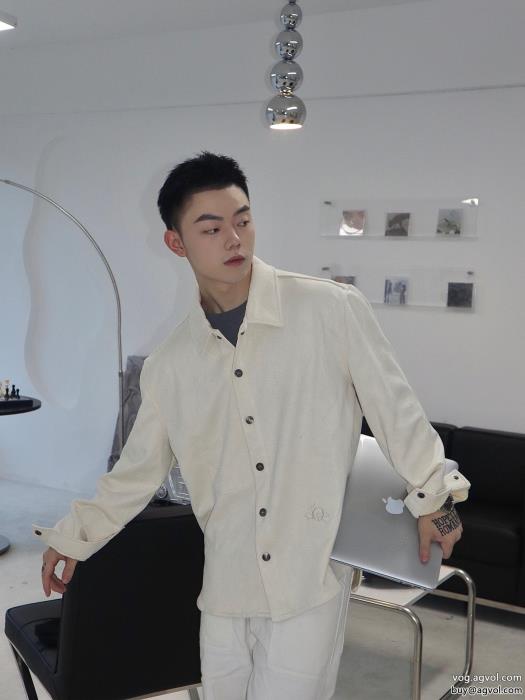 コピー ブランド 優良おすすめセール高い品質を誇るコートディオール_0_3