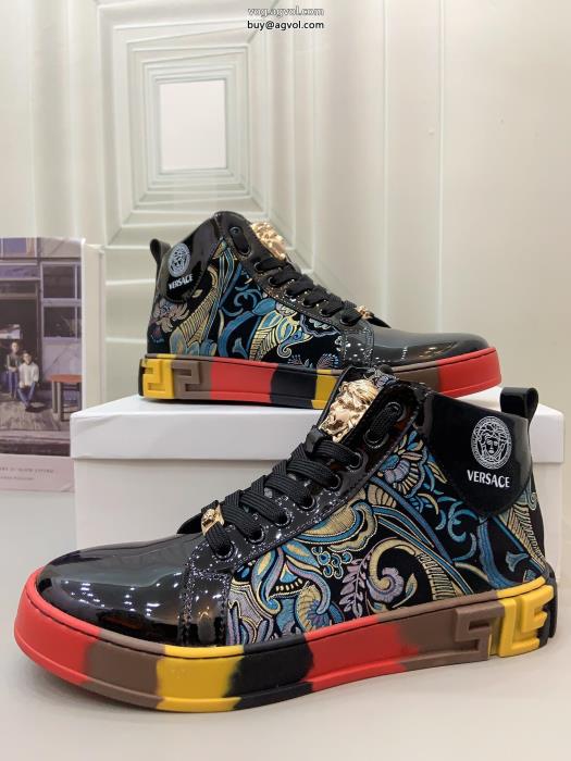 最新作大人っぽく着こなせるスニーカースーパー コピー 安心 VERSACE_0_4