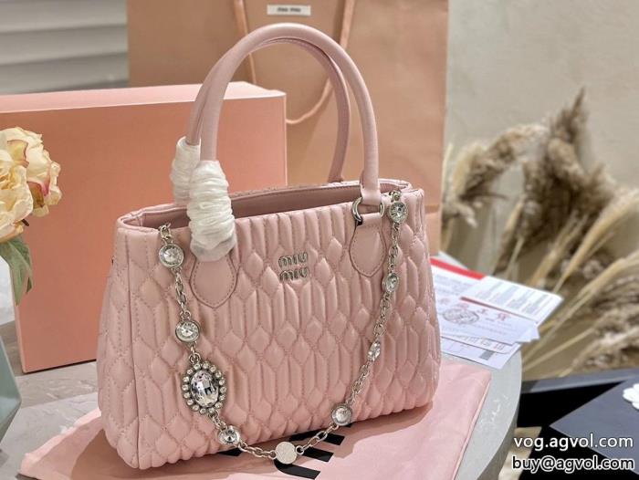 MIUMIUバッグ夏に爆発的な人気人気急上昇中コピー 品 ブランド_0_3