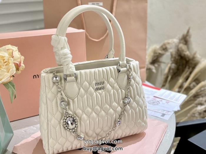 MIUMIUバッグ夏に爆発的な人気人気急上昇中コピー 品 ブランド_0_4