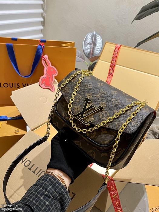 この夏絶対欲しい着回し力抜群大人気LOUIS VUITTONコピー 商品 通販バッグ_0_2